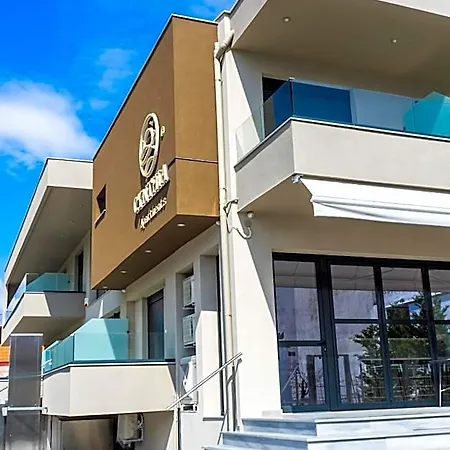 Cynthia Hotel
