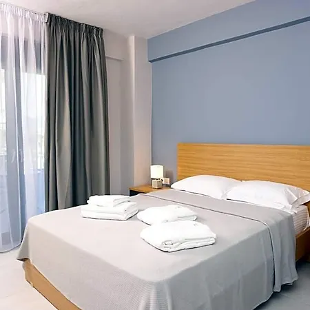Hotel Cynthia 3*