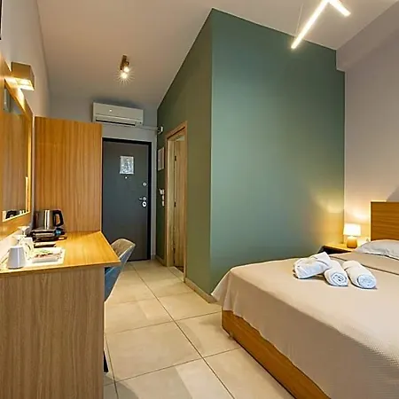 Cynthia Hotel Vrasná