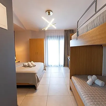 Hotel Cynthia Vrasná